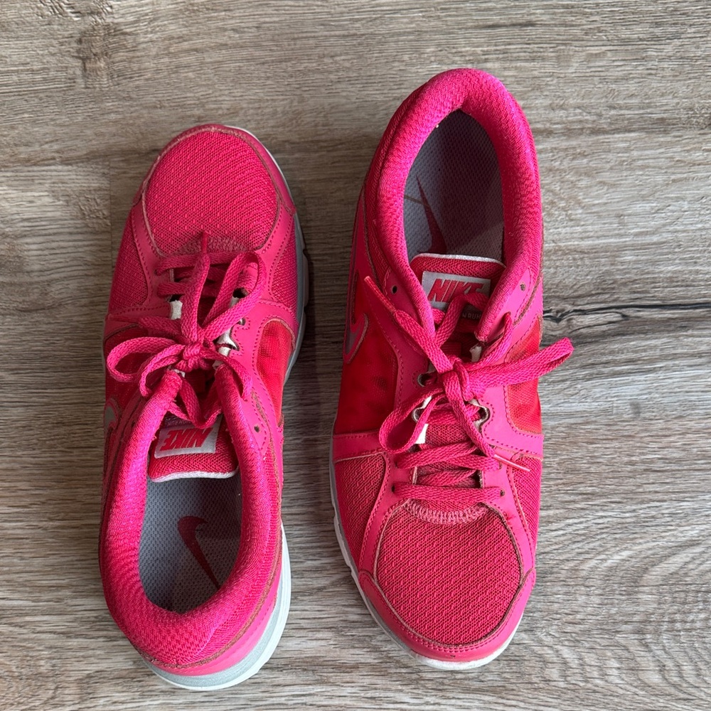 Nike Women's Hot Pink Sneakers